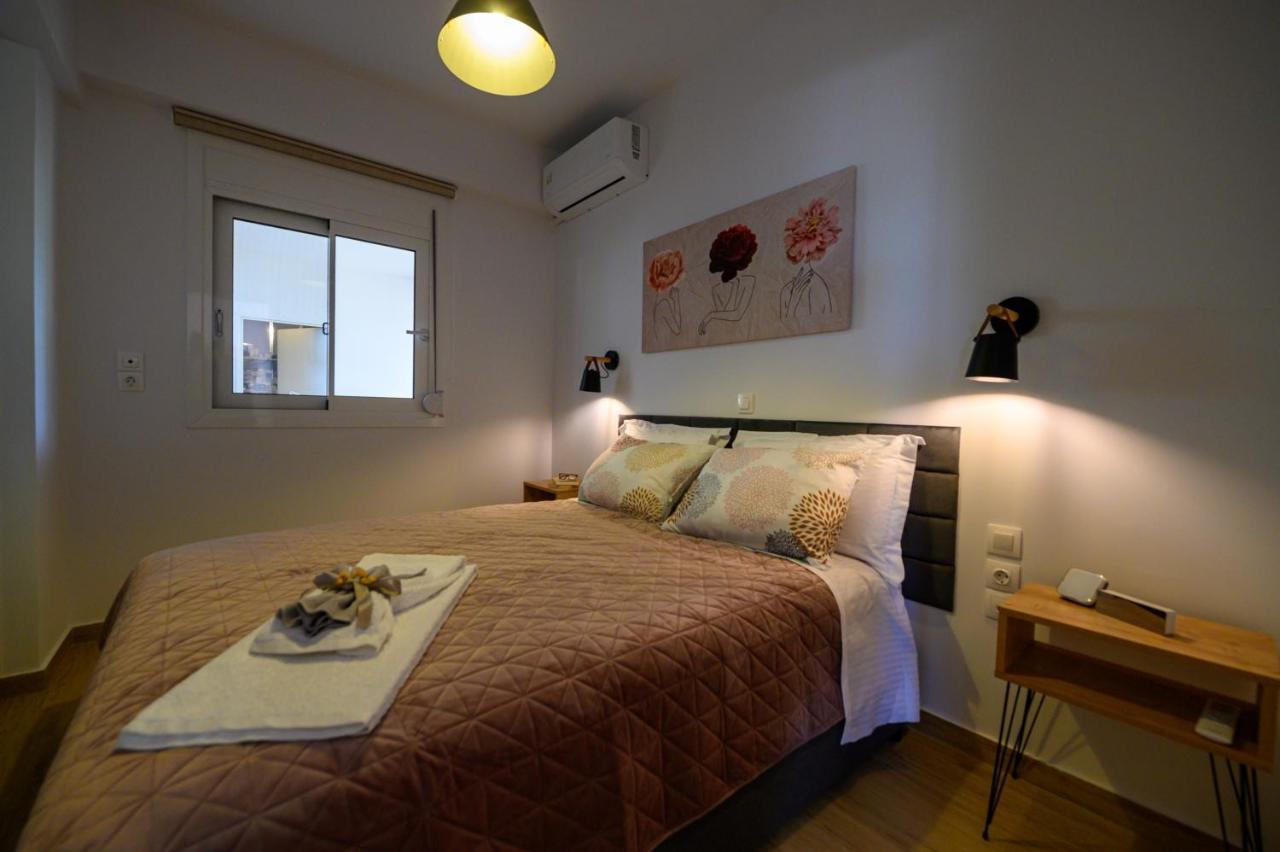 Chic Apartment In Nature, 5-Min Walk To The Beach Kalamáta Kültér fotó